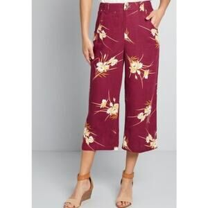 Modcloth Cropped Trousers Pants Burgundy Floral Linen Blend Wide-Leg Size 8